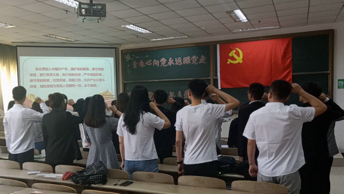 1562547305482002277.jpg 瀹h獡_鍓湰.jpg